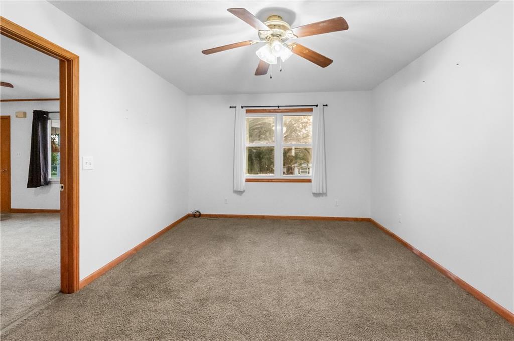 807 S Willow Street Property Photo 17