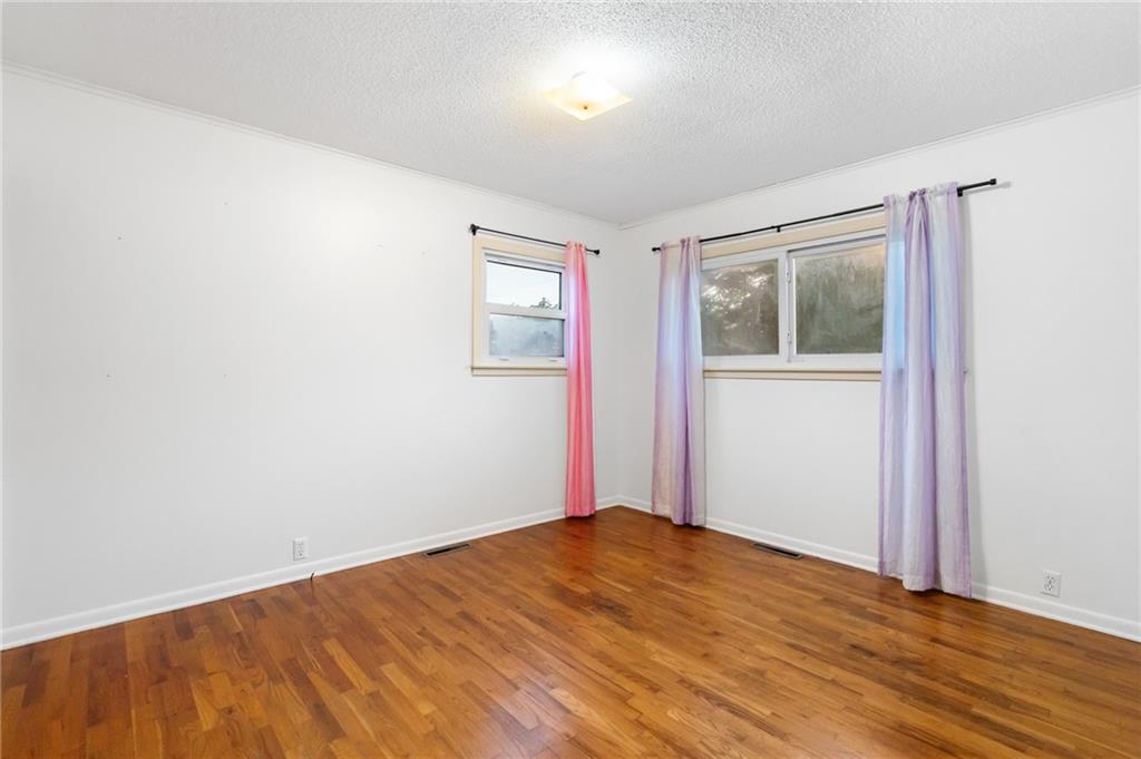 807 S Willow Street Property Photo 21