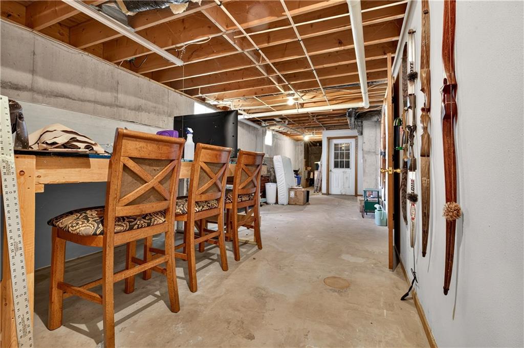 905 W Main Street Property Photo 45