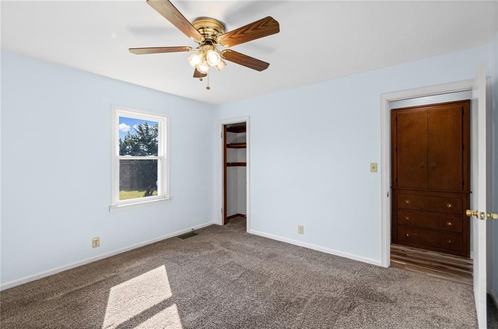 11713 Hills Lane Property Photo 16