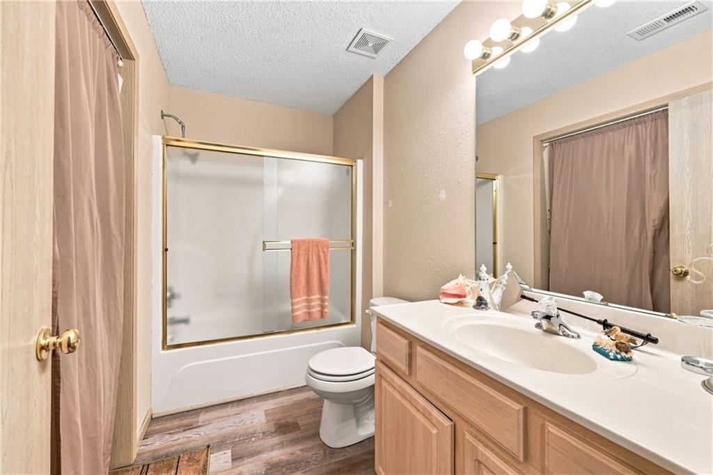 10654 E 46th Street Property Photo 14