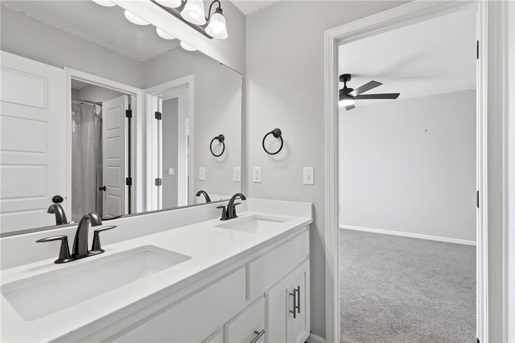 3008 Sw Arboridge Drive Property Photo 45