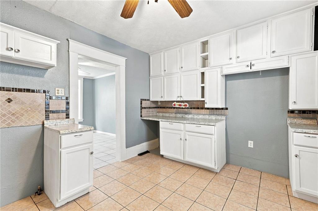212 N Valley Street Property Photo 15