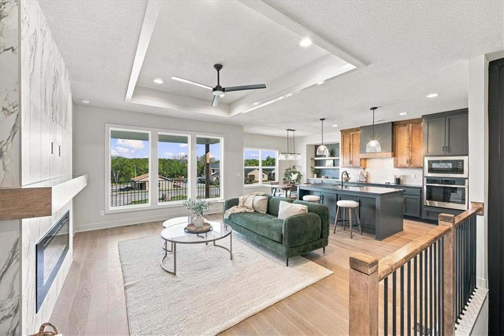 1300 Larkspur Place Property Photo 3