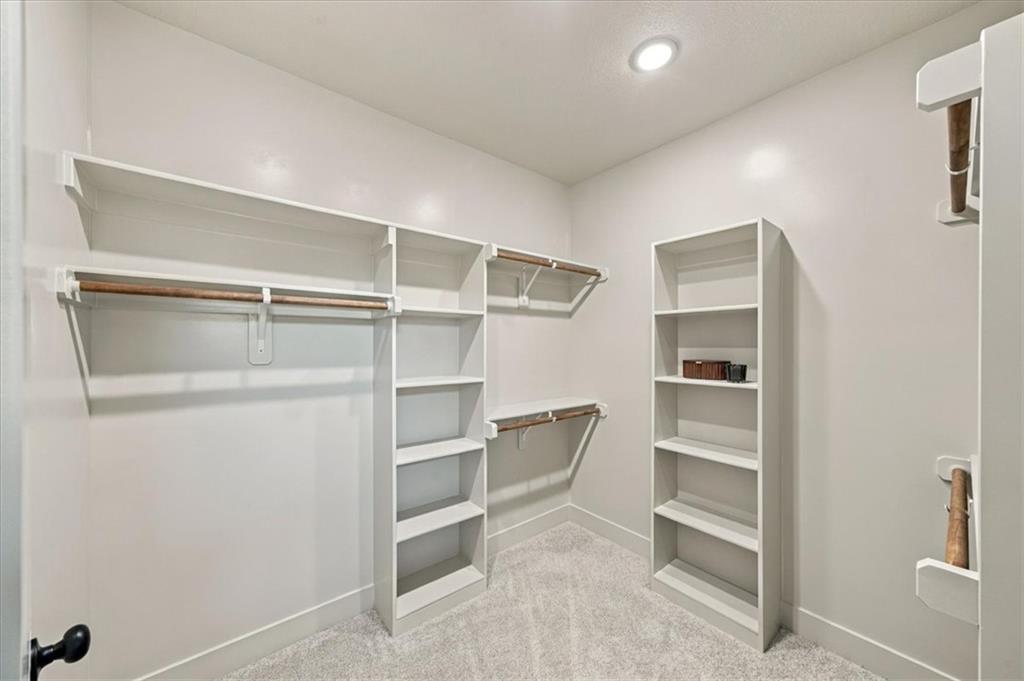 1300 Larkspur Place Property Photo 19