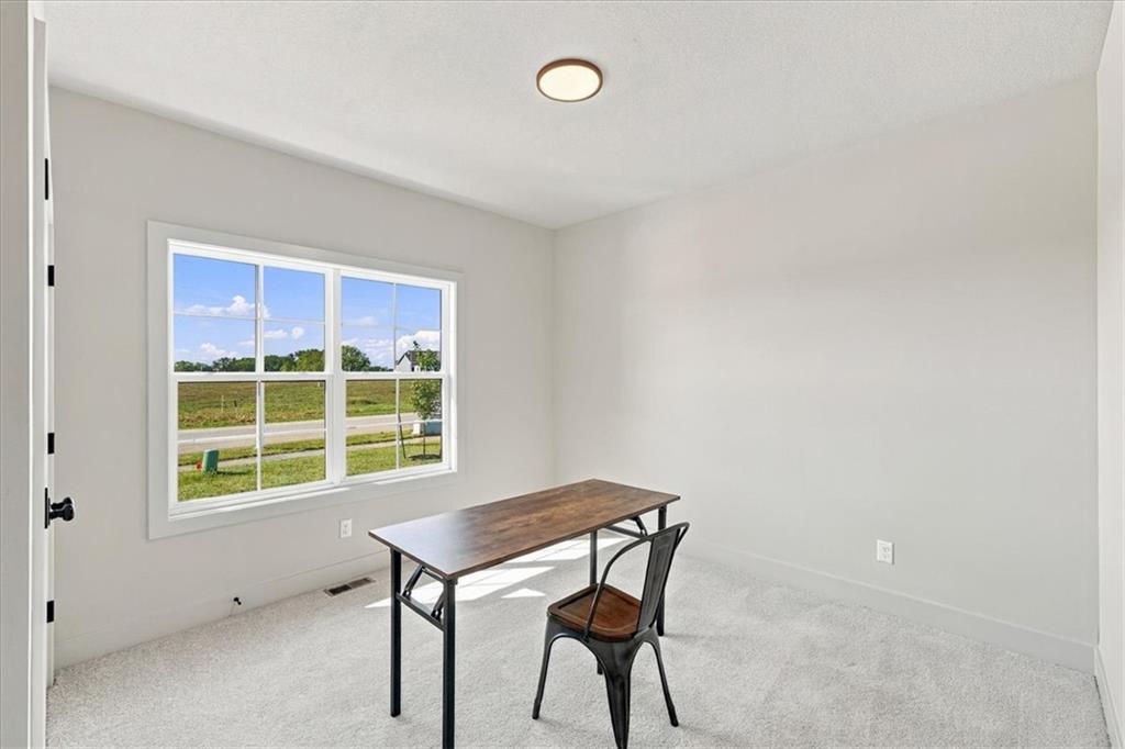 1300 Larkspur Place Property Photo 20
