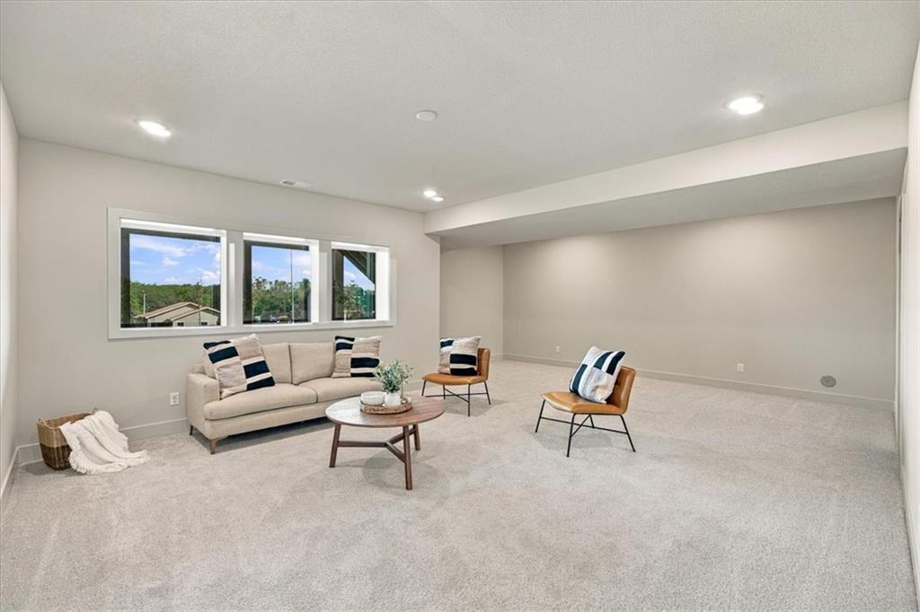 1300 Larkspur Place Property Photo 22