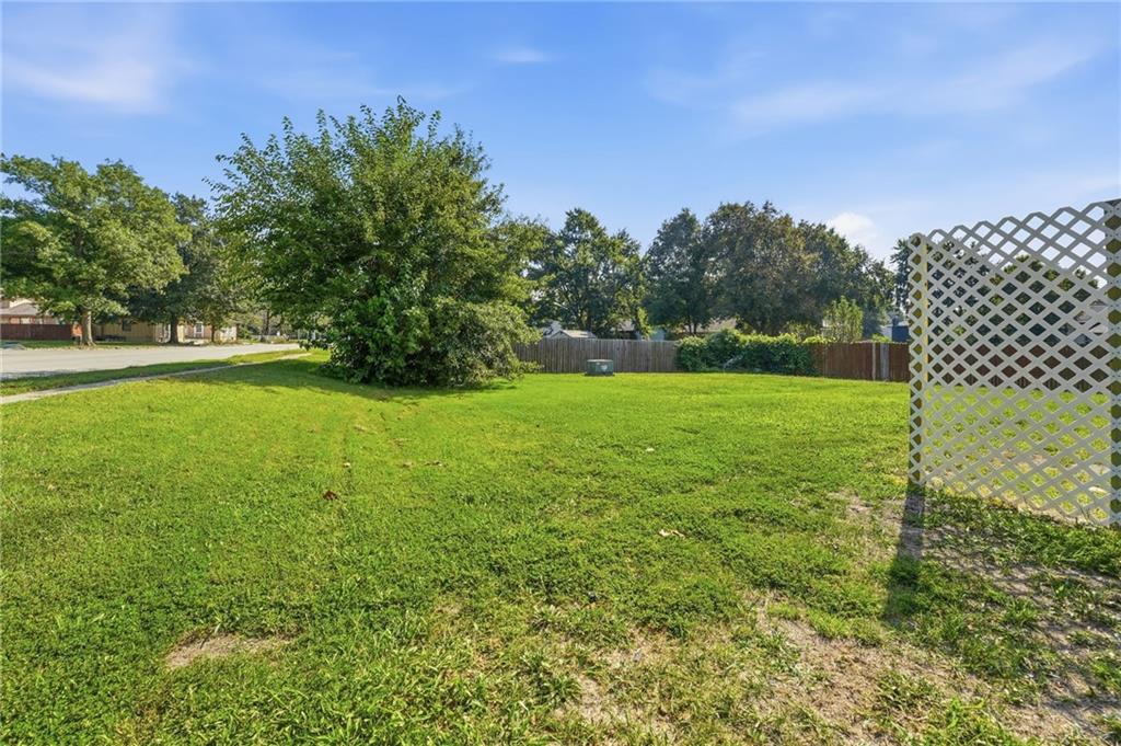 6100 E 140th Place Property Photo 36