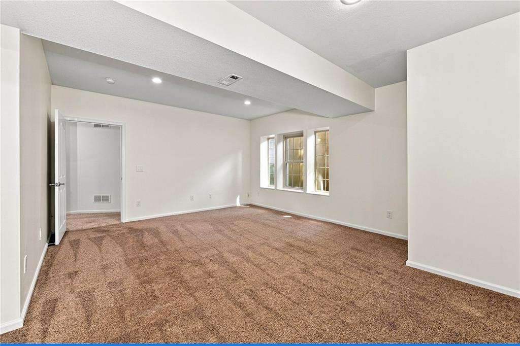 18665 W 158th Terrace Property Photo 23