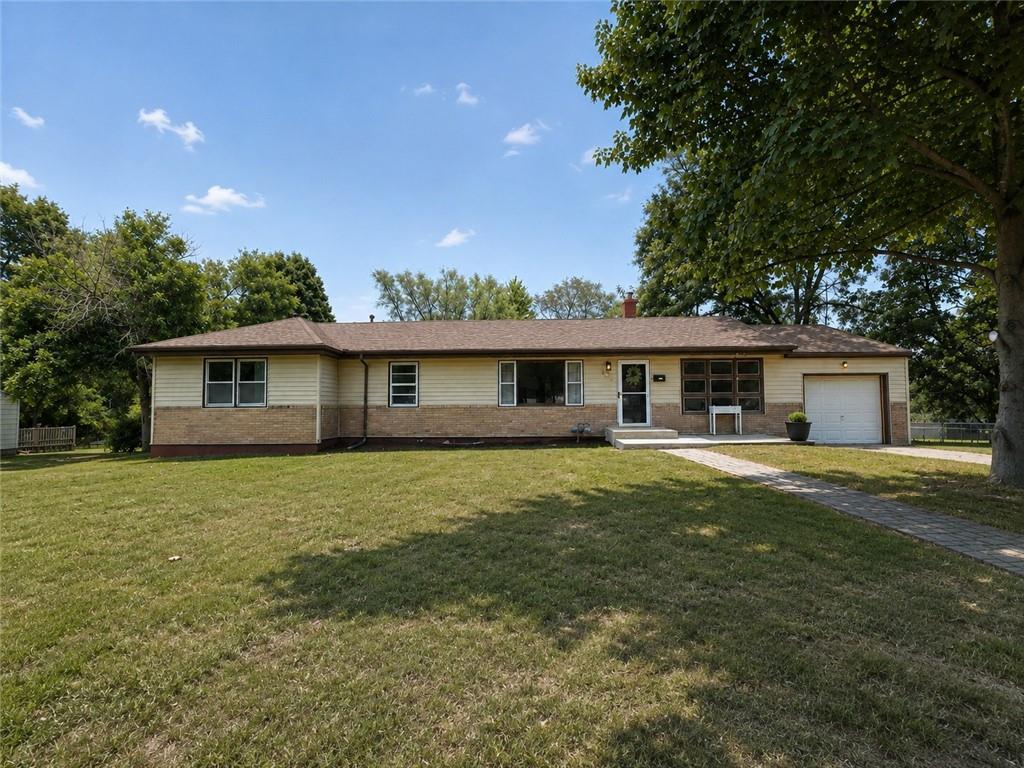 403 Catron Avenue Property Photo 1
