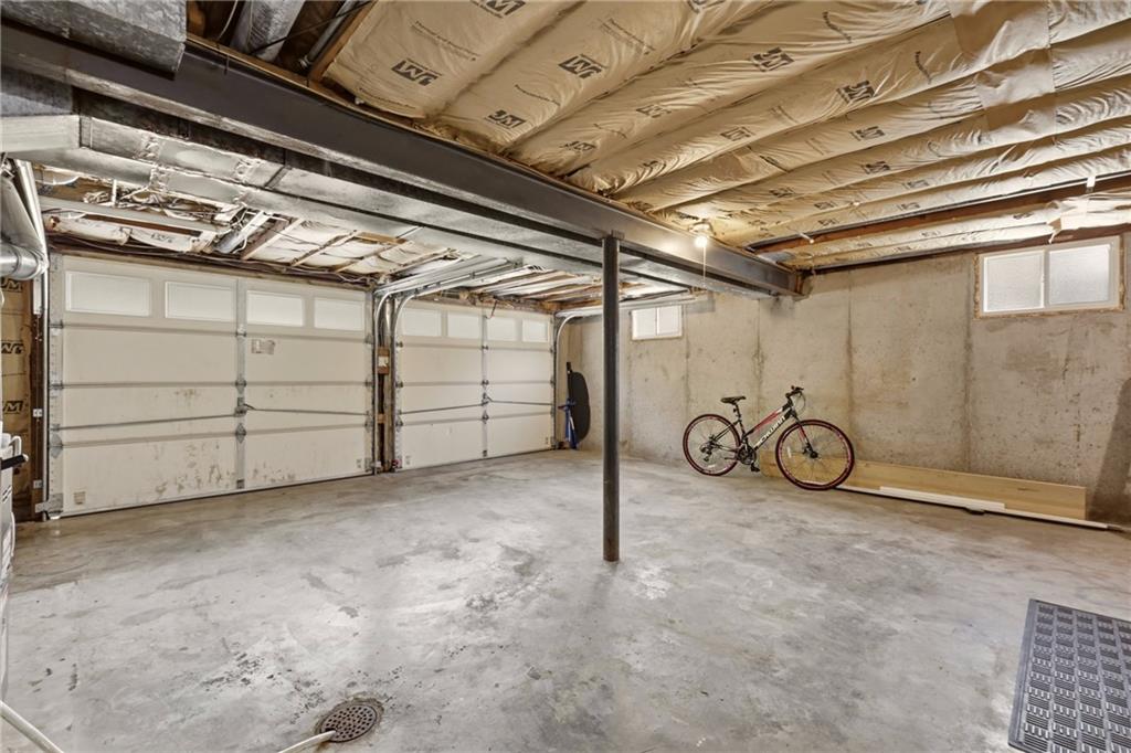 5440 N Cleveland Avenue Property Photo 25