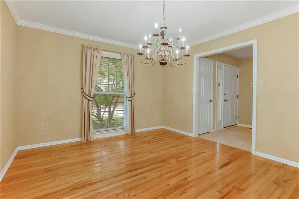 8543 Hallet Street Property Photo 5