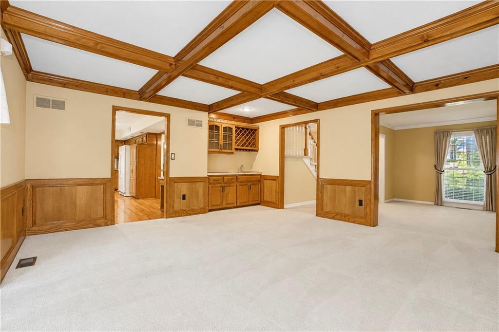 8543 Hallet Street Property Photo 10