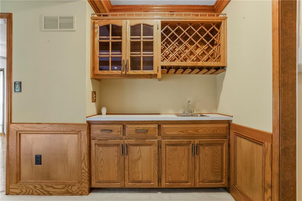 8543 Hallet Street Property Photo 13