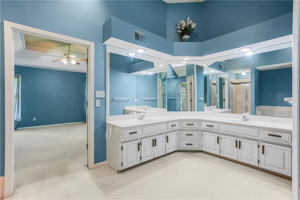 8543 Hallet Street Property Photo 21