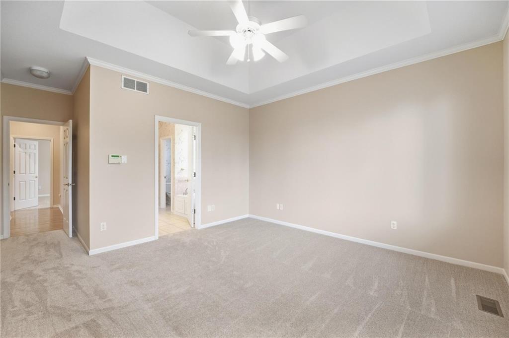 5704 Nw 108th Court Property Photo 36
