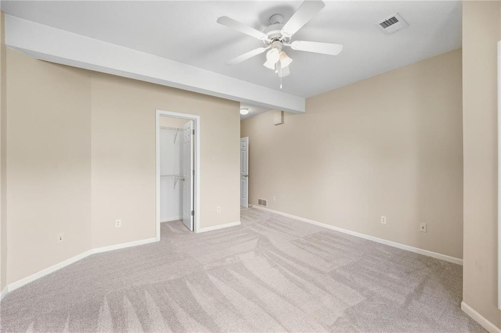 5704 Nw 108th Court Property Photo 57