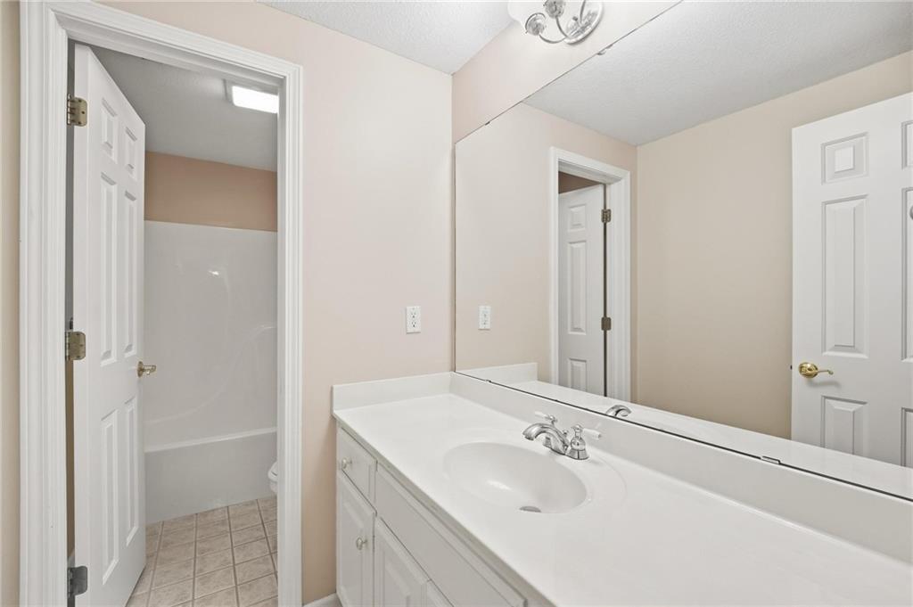 5704 Nw 108th Court Property Photo 62