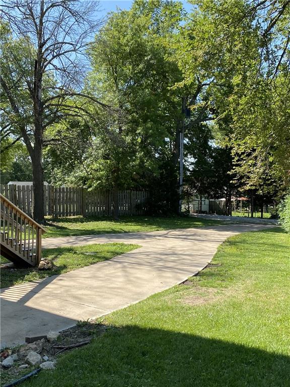 312 3rd Street Property Photo 4