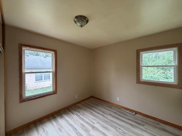 806 N 81st Terrace Property Photo 8