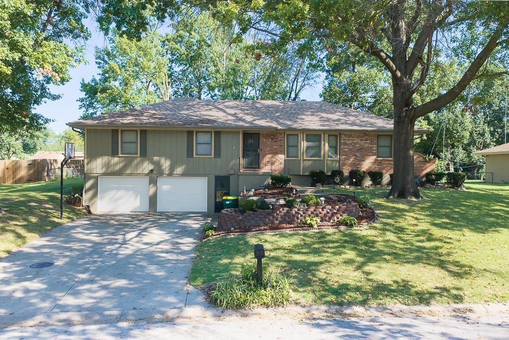 8716 Haskell Avenue Property Photo 1