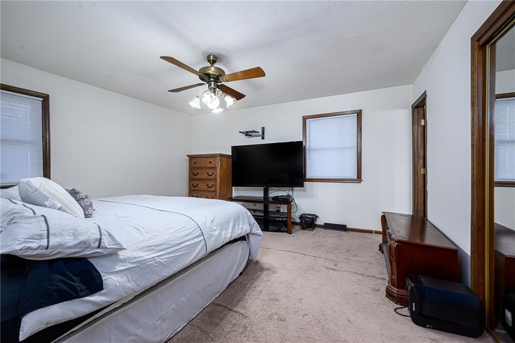 8716 Haskell Avenue Property Photo 10