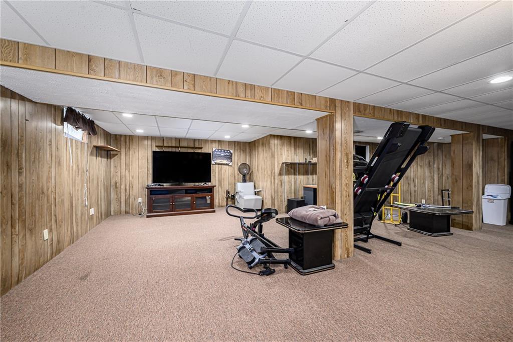 8716 Haskell Avenue Property Photo 16