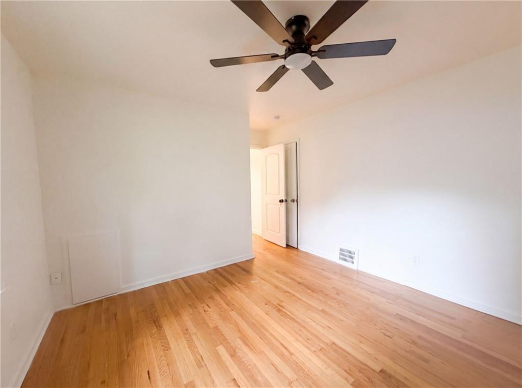 5419 Roe Boulevard Property Photo 10