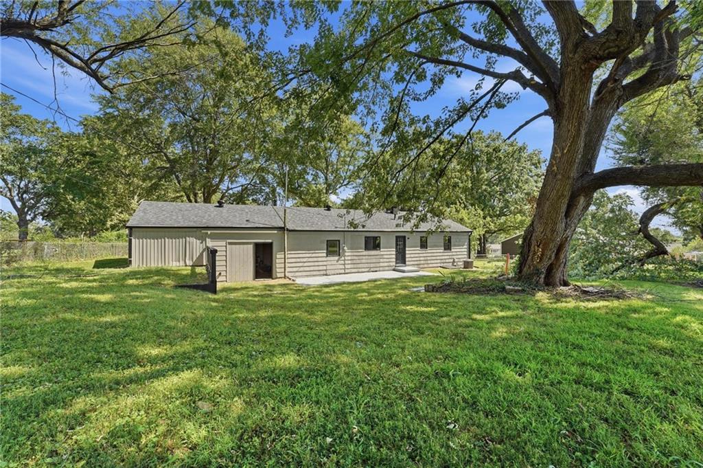 5114 S Fuller Drive Property Photo 26