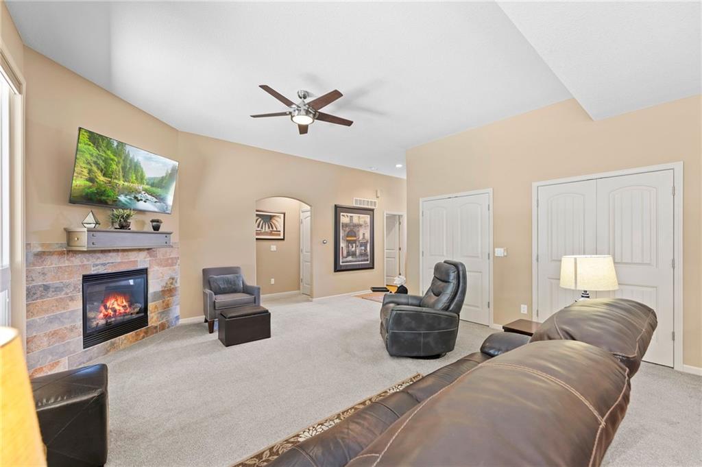 5024 78th Way Property Photo 6