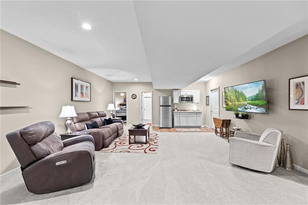 5024 78th Way Property Photo 33