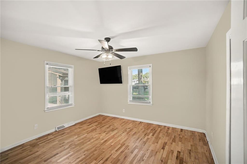730 Goodlet Circle Property Photo 10
