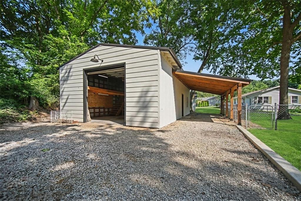 730 Goodlet Circle Property Photo 15