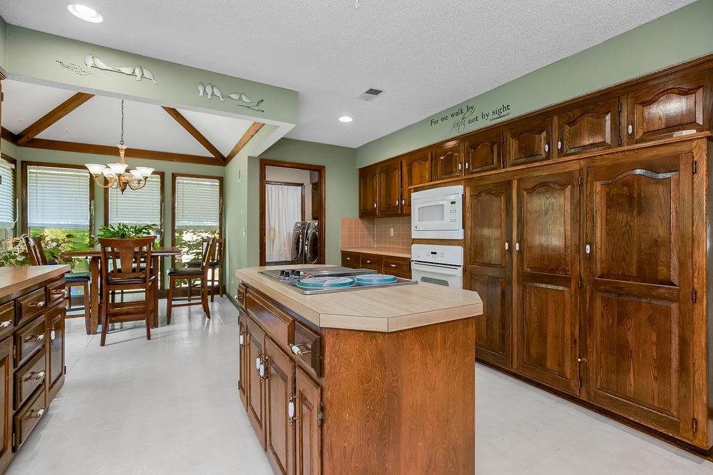 4408 Nw Normandy Lane Property Photo 8