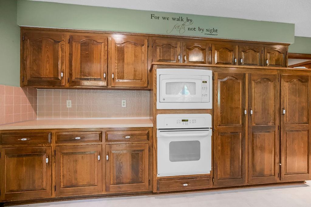 4408 Nw Normandy Lane Property Photo 10
