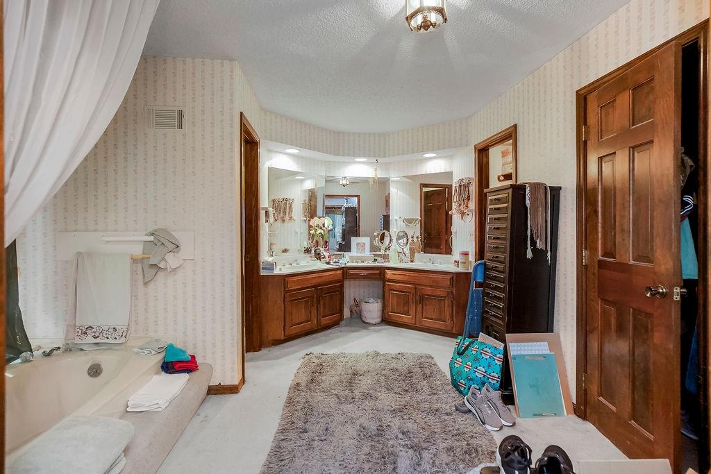 4408 Nw Normandy Lane Property Photo 19