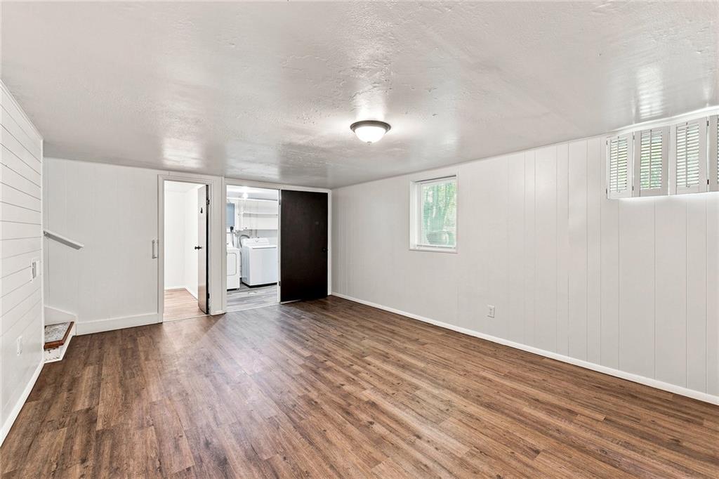 8214 Ruskin Way Property Photo 23