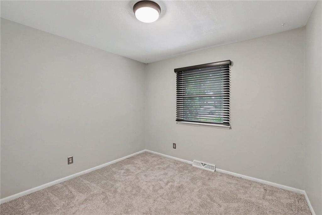7300 Waverly Avenue Property Photo 19