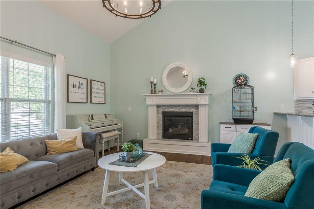 1309 Regency Drive Property Photo 3