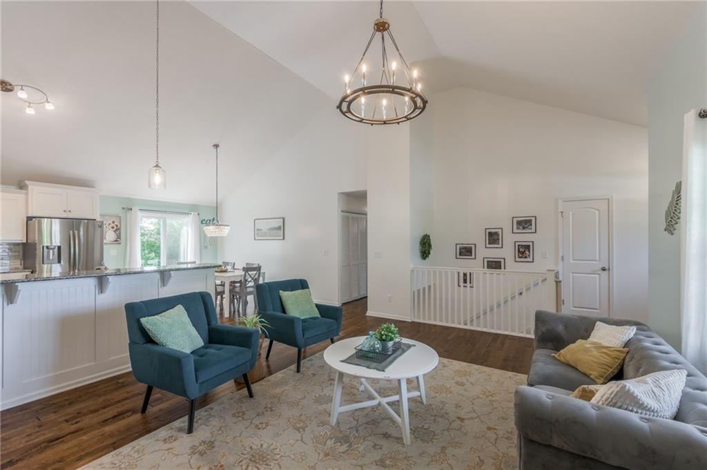 1309 Regency Drive Property Photo 4