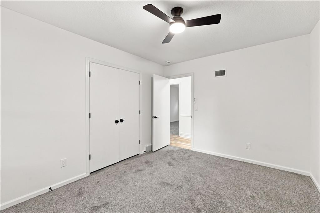 8143 Nw Beaman Drive Property Photo 22