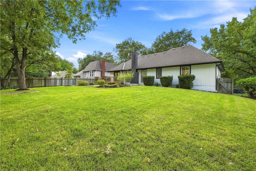 8143 Nw Beaman Drive Property Photo 46