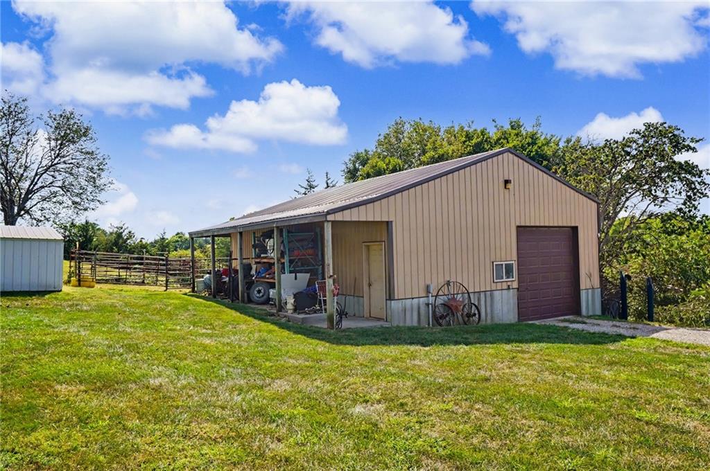 829 N 500th Road Property Photo 35