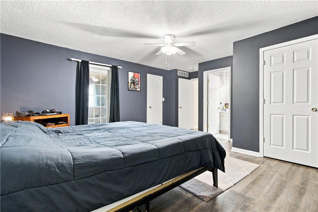 1004 Douglas Lane Property Photo 26
