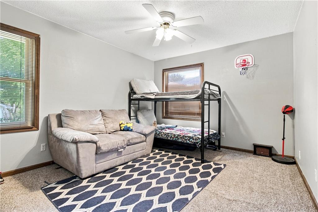 1004 Douglas Lane Property Photo 31
