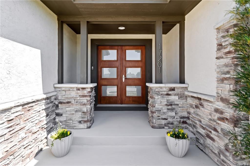 17201 Bradshaw Street Property Photo 3