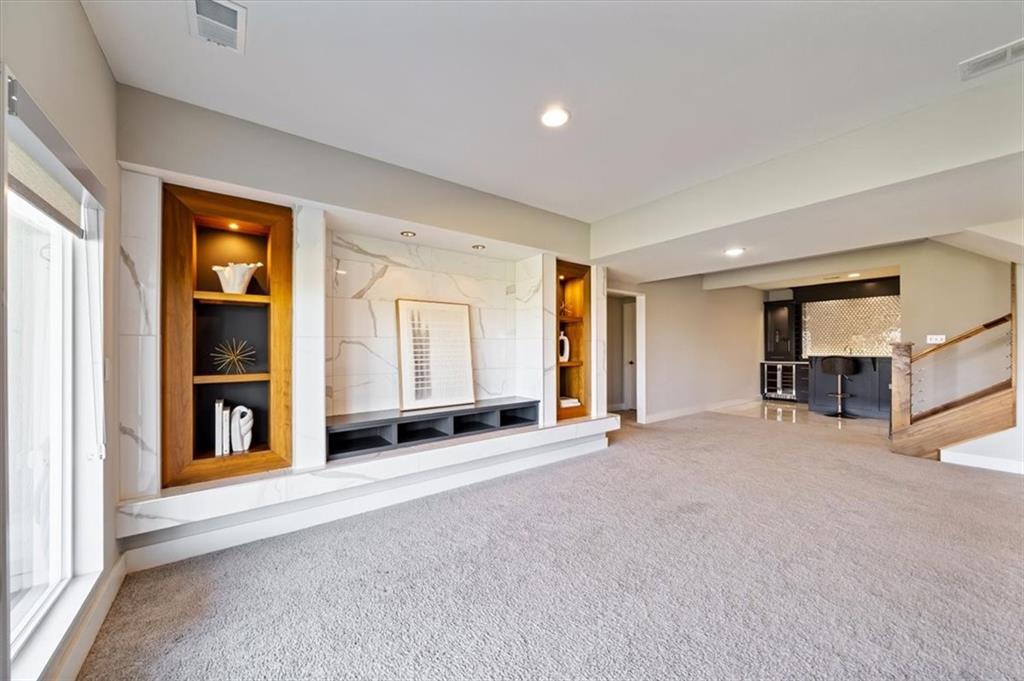 17201 Bradshaw Street Property Photo 23