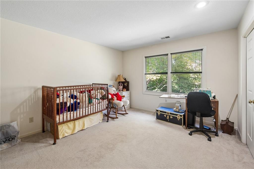 5417 N Walnut Street Property Photo 30