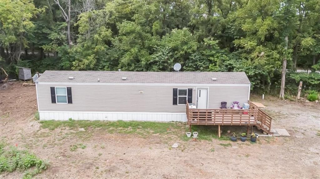 581 Se 1200th Road Property Photo 3