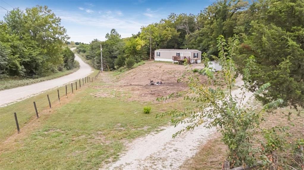 581 Se 1200th Road Property Photo 18